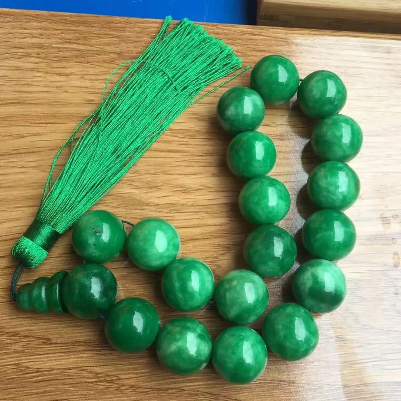 Natural  Green Jade Bracelets  - огляд і ціна Bracelet Beaded Men