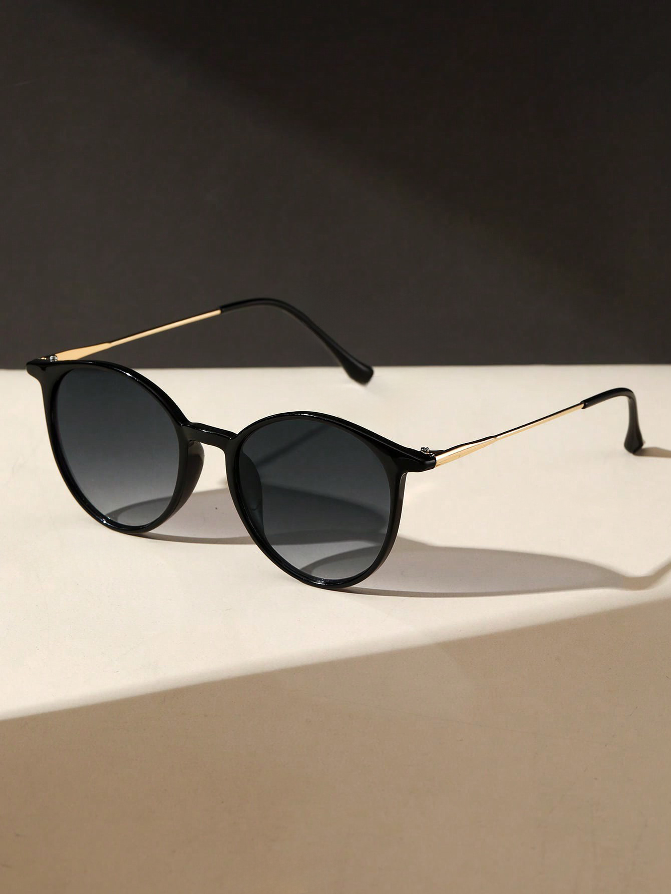 1PC Fashion Round Metal Women  - огляд і ціна Men'S Accessories Glasses